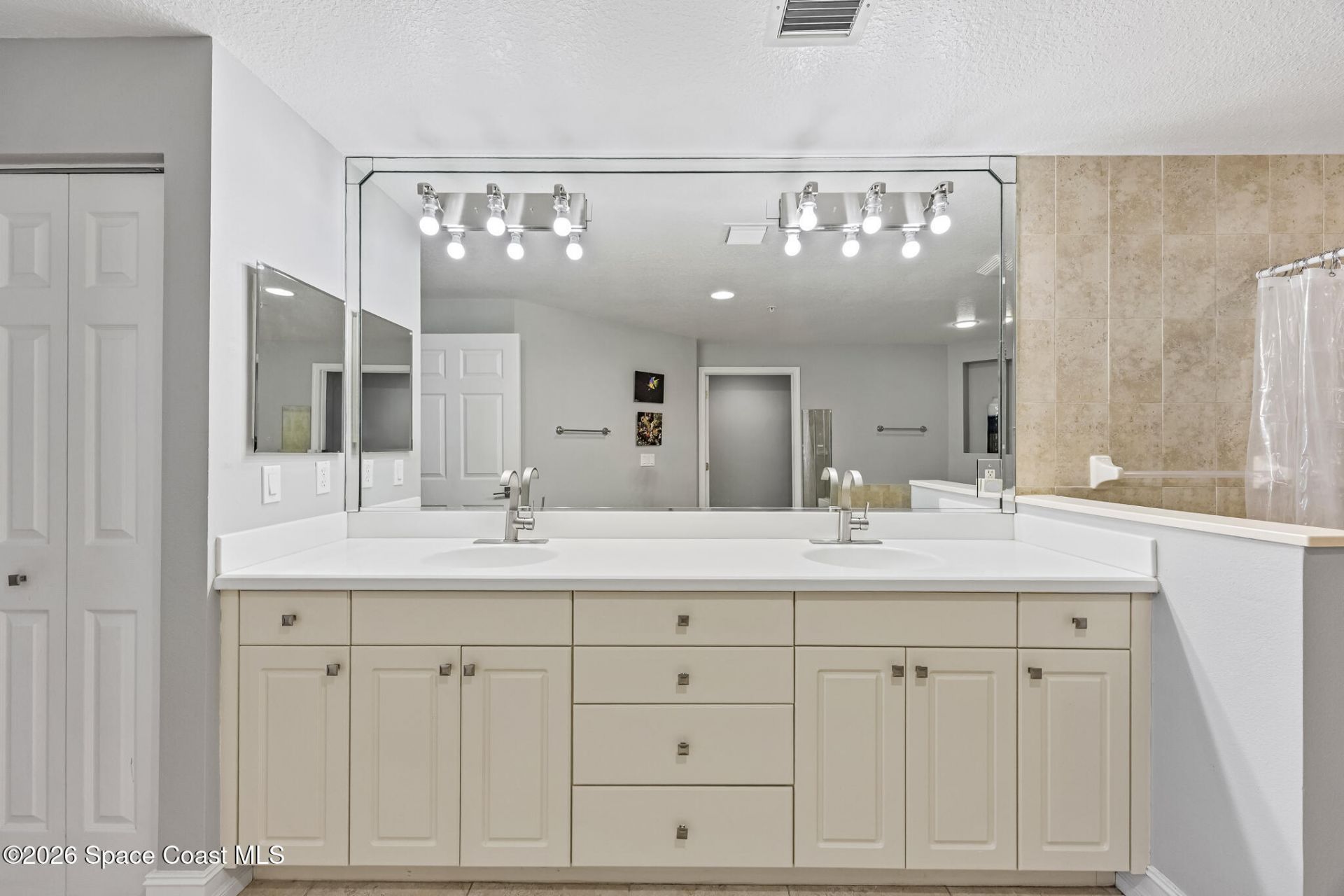 93 Delannoy Avenue , Unit 801, Cocoa, FL 32922 Photo
