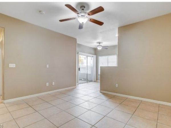 1310 Red Gable Lane , Unit 101, Las Vegas, NV 89144