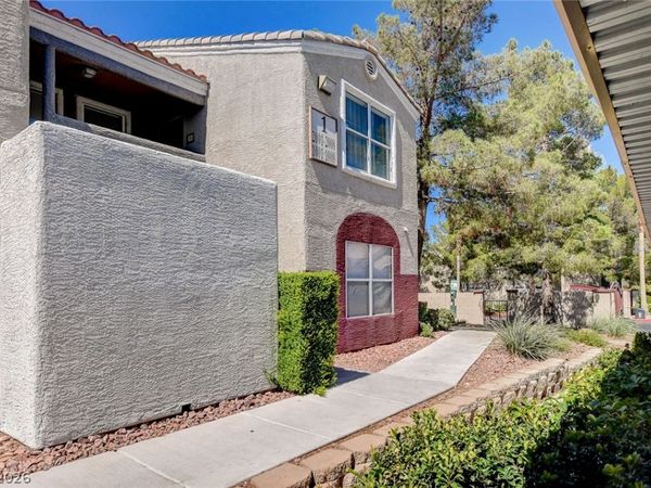 5055 W Hacienda Avenue, Unit 2004, Las Vegas, NV 89118