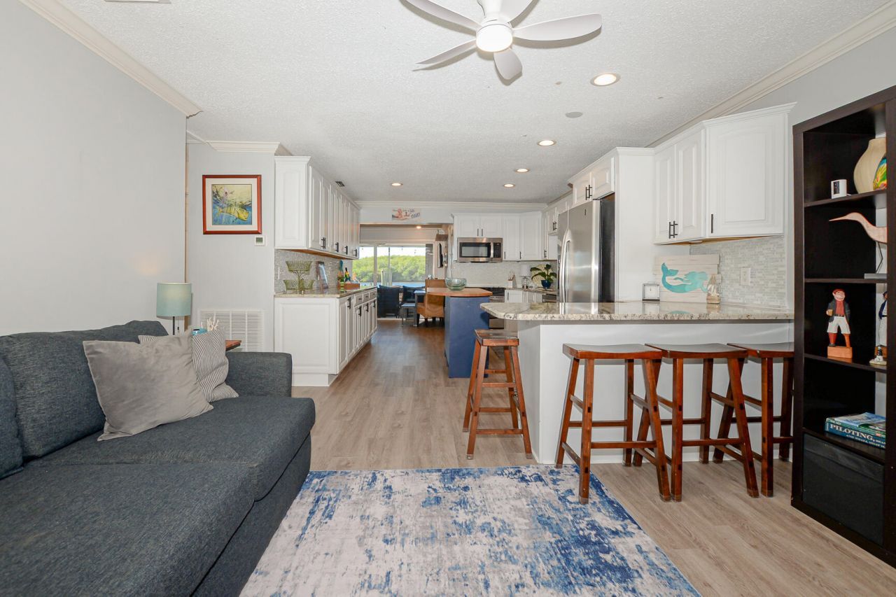 110 SW Hideaway Place, Stuart, FL 34994 Photo
