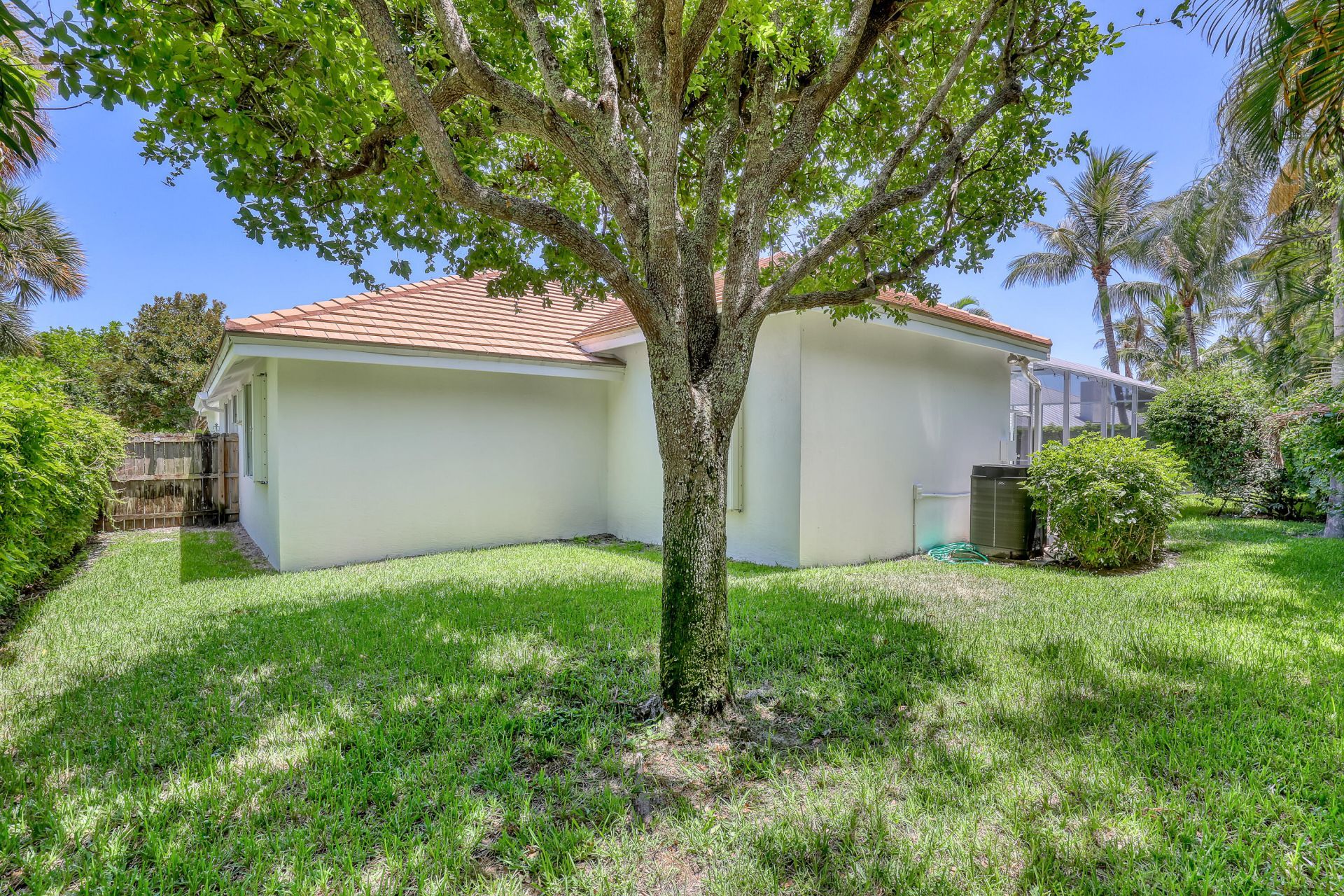 121 Olympus Way, Jupiter, FL 33477 Photo