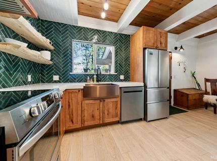 1053 Onnontioga Street, South Lake Tahoe, CA 96150 Photo