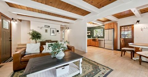 1053 Onnontioga Street, South Lake Tahoe, CA 96150 Photo