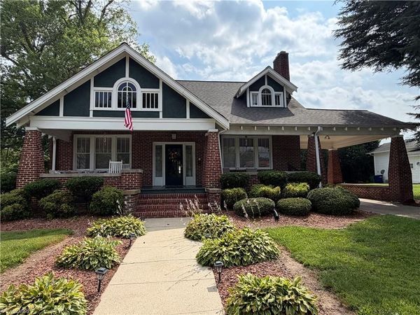 738 S Main Street, Mount Airy, NC 27030