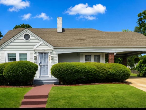 566 4th Ave, Hamilton, AL 35570
