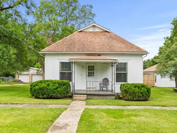 340 W 3rd Street, Wellsville, KS 66092