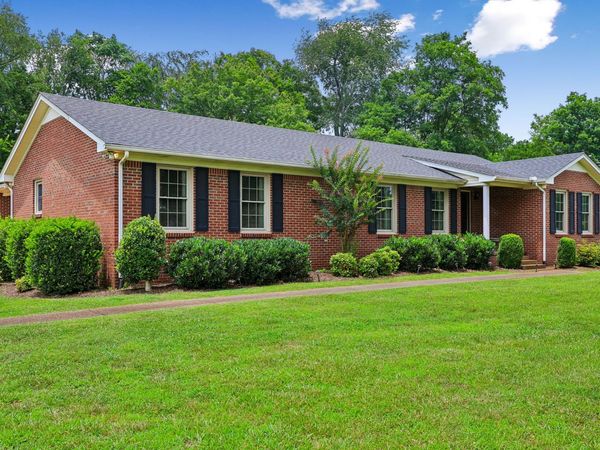 205 Crestview St, Chapel Hill, TN 37034