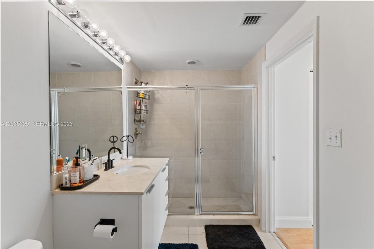 140 S Dixie Hwy, Unit 417, Hollywood, FL 33020 Photo