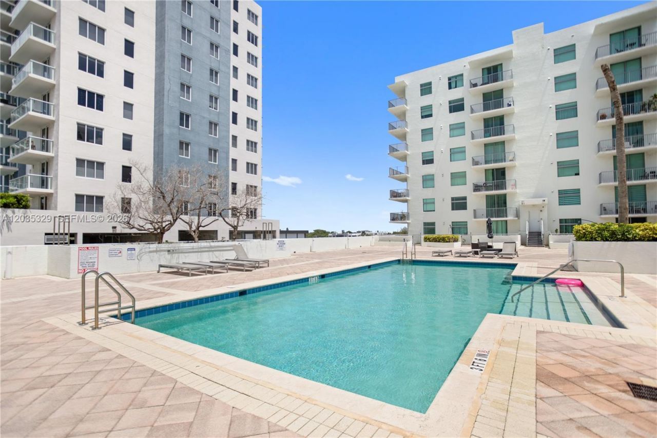 140 S Dixie Hwy, Unit 417, Hollywood, FL 33020 Photo
