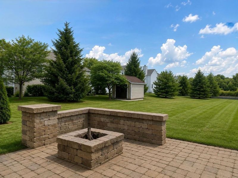 3946 Nordman Fir Drive, Grove City, OH 43123 Photo 8