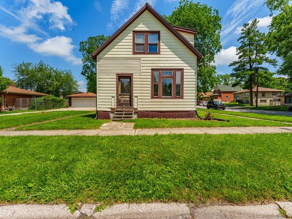 1938 Grove Street, Blue Island, IL 60406