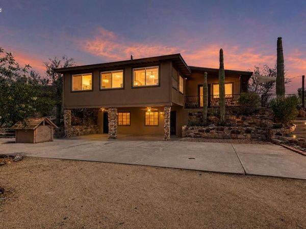 3442 W MEANDER Road, New River, AZ 85087