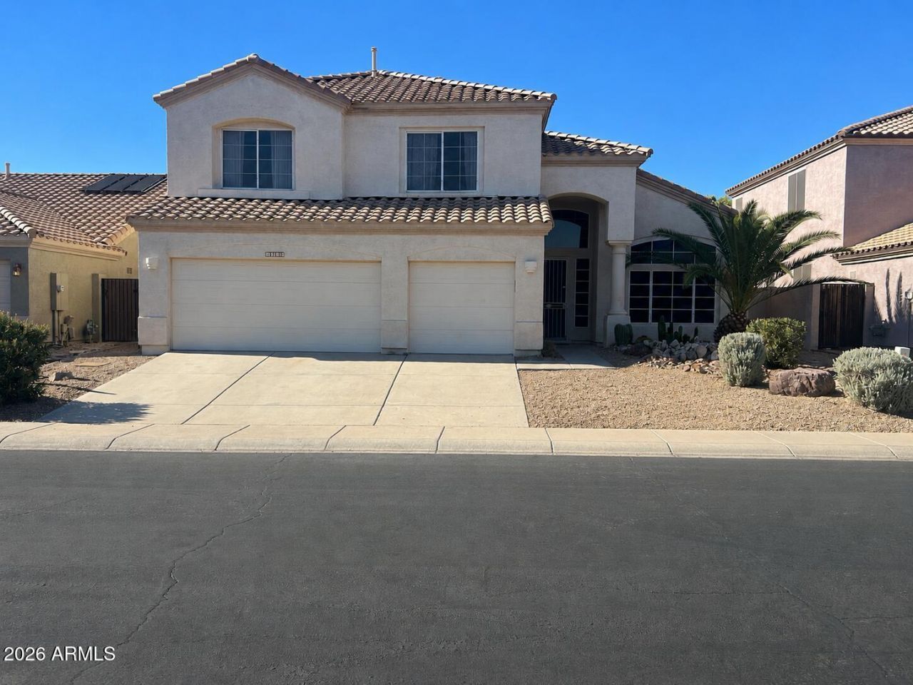 1736 W South Fork Drive, Phoenix, AZ 85045 Main Photo