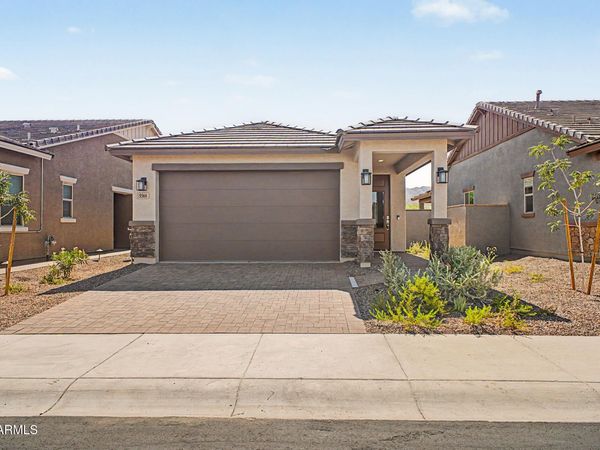 5562 N 205TH Lane, Buckeye, AZ 85396