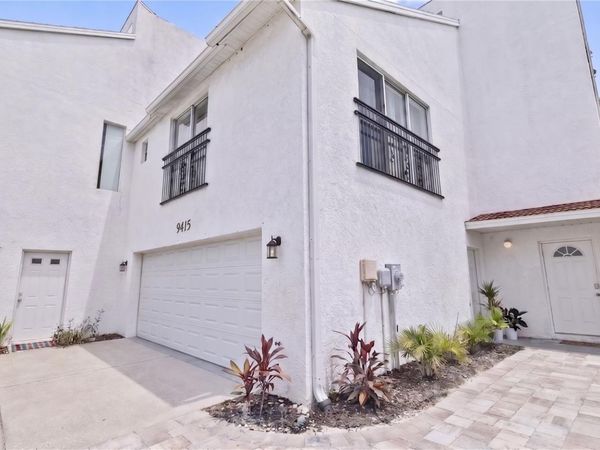 9415 CITRUS GLEN PLACE , TAMPA, FL 33618