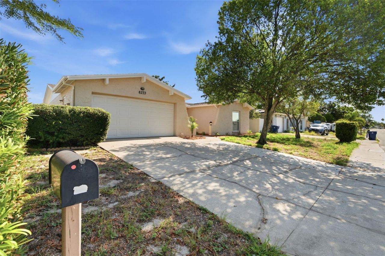 8233 Redfield Drive , Port Richey, FL 34668 Photo