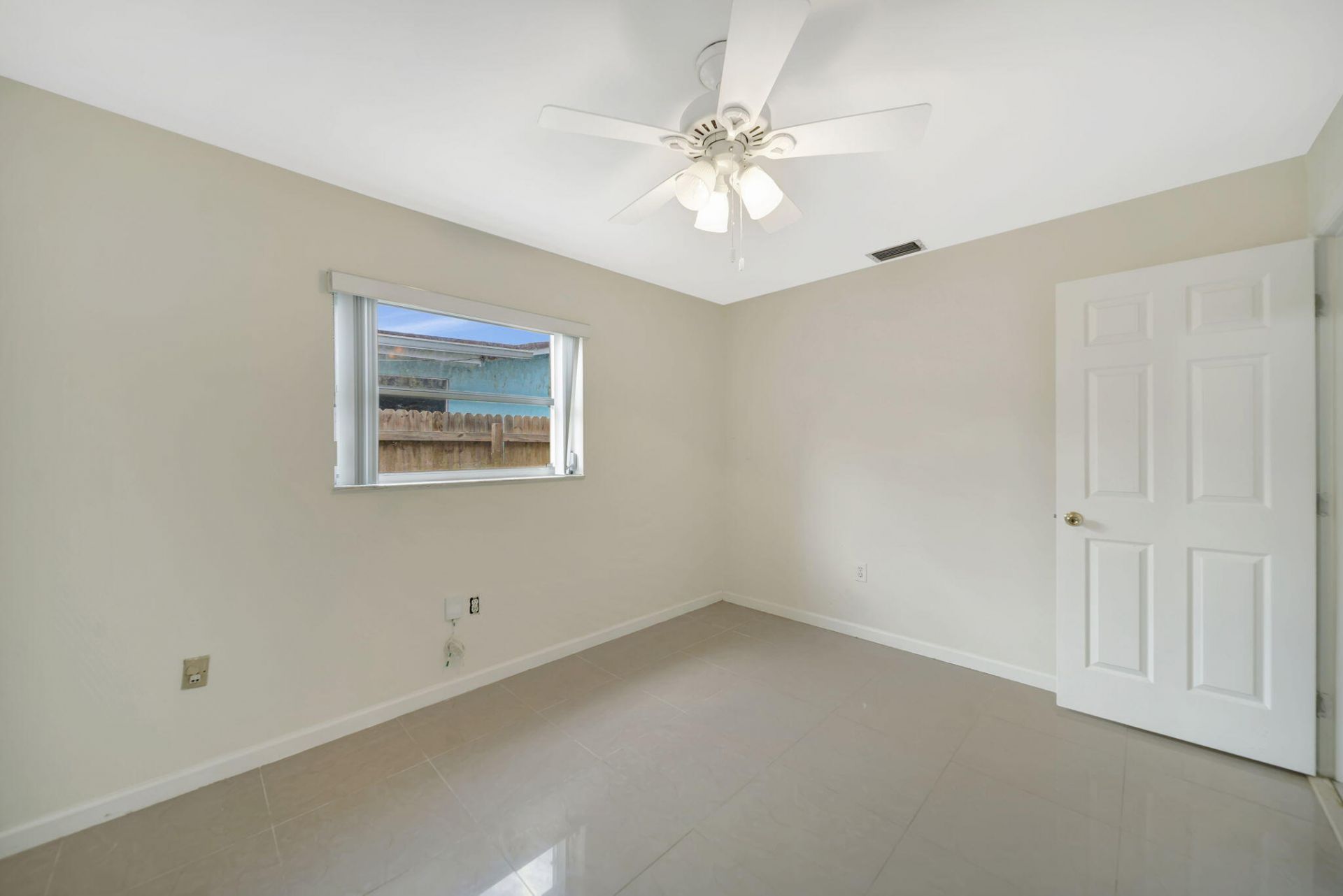 2545 NW 105th Lane, Sunrise, FL 33322 Photo