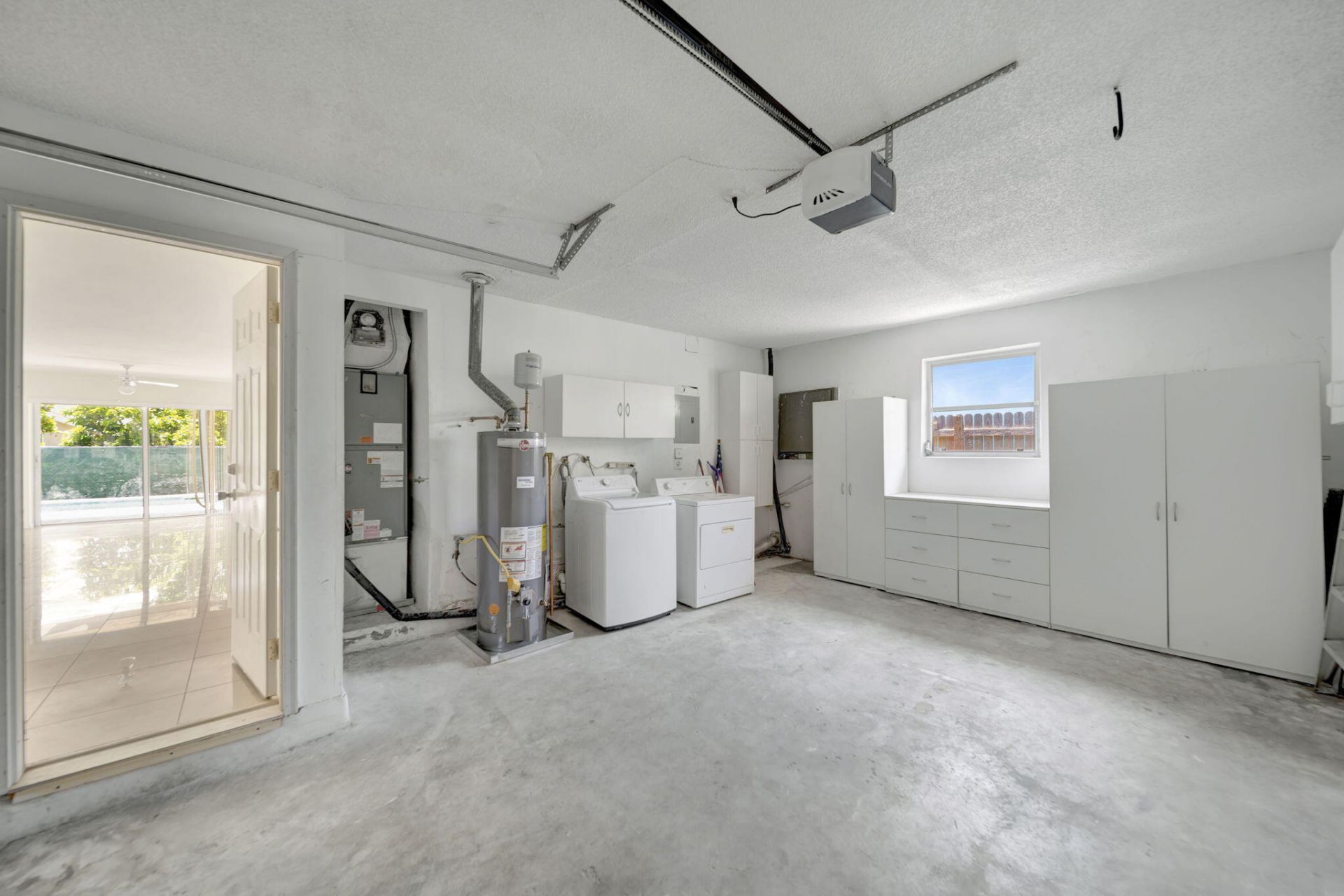 2545 NW 105th Lane, Sunrise, FL 33322 Photo