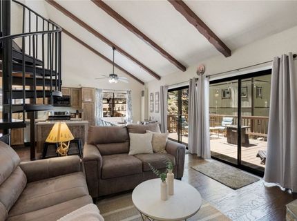 748 Tina Court, Stateline, NV 89449 Photo