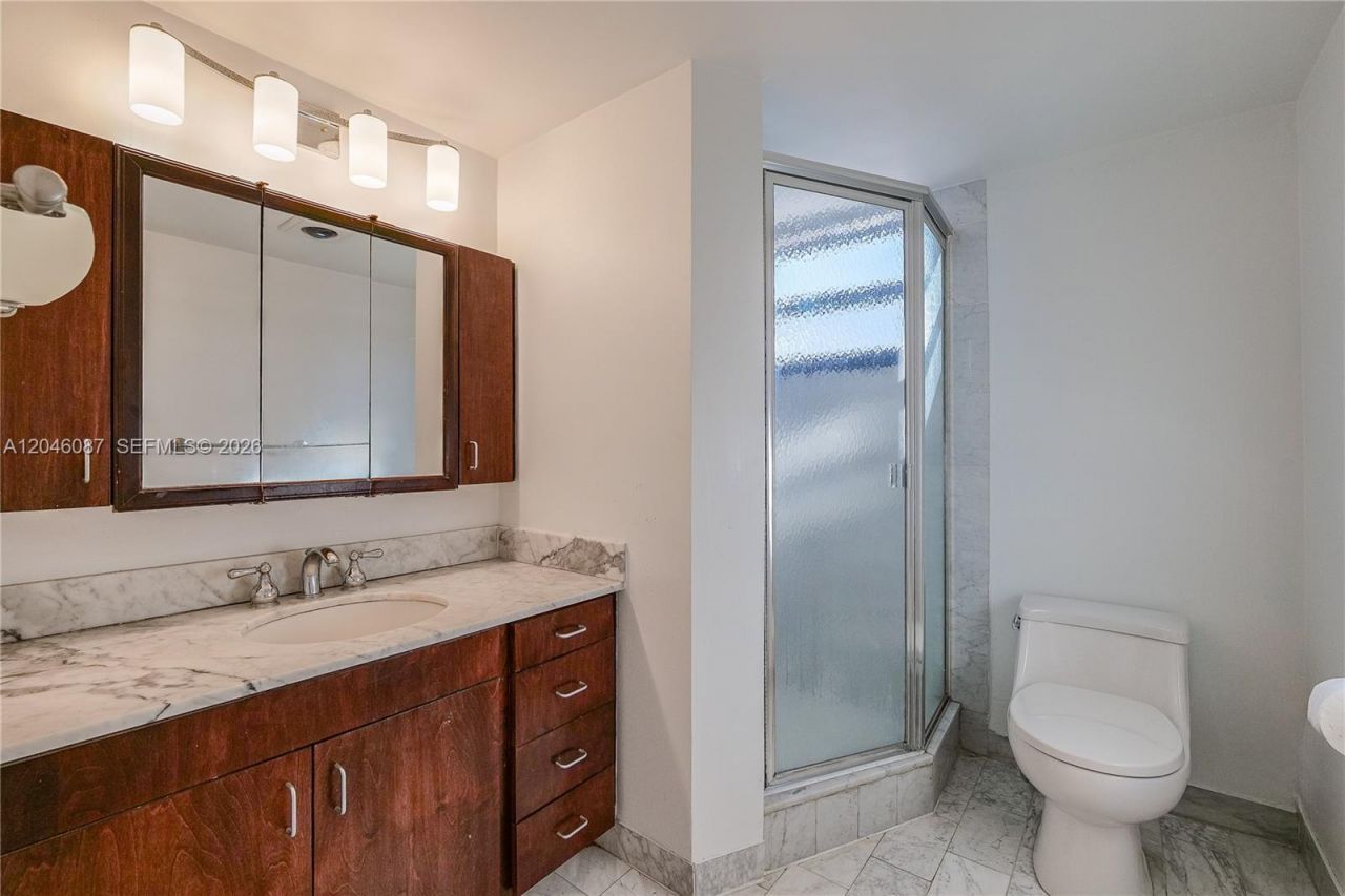 2401 S Ocean Dr , Unit 305, Hollywood, FL 33019 Photo