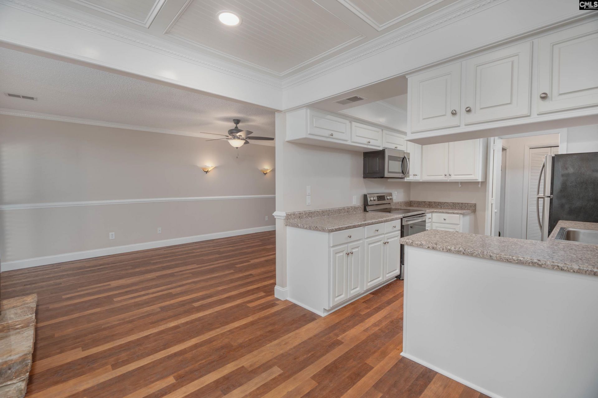 219 Mariners Row  Photo 11