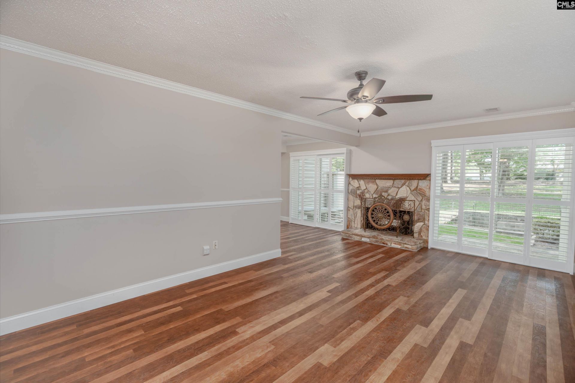 219 Mariners Row  Photo 5