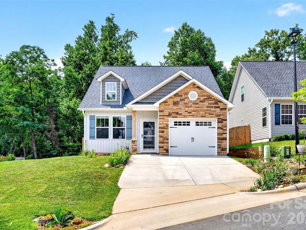 200 Rockrose Court, Asheville, NC 28803