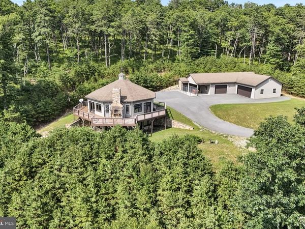 729 HIGH MOUNTAIN ROAD, GARDNERS, PA 17324