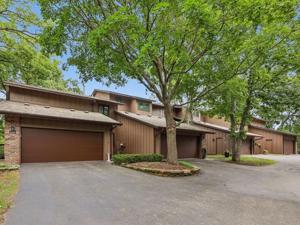 2687 Sumac Ridge , White Bear Lake, MN 55110
