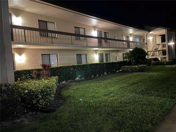209 MARY DRIVE, Unit 7, OLDSMAR, FL 34677