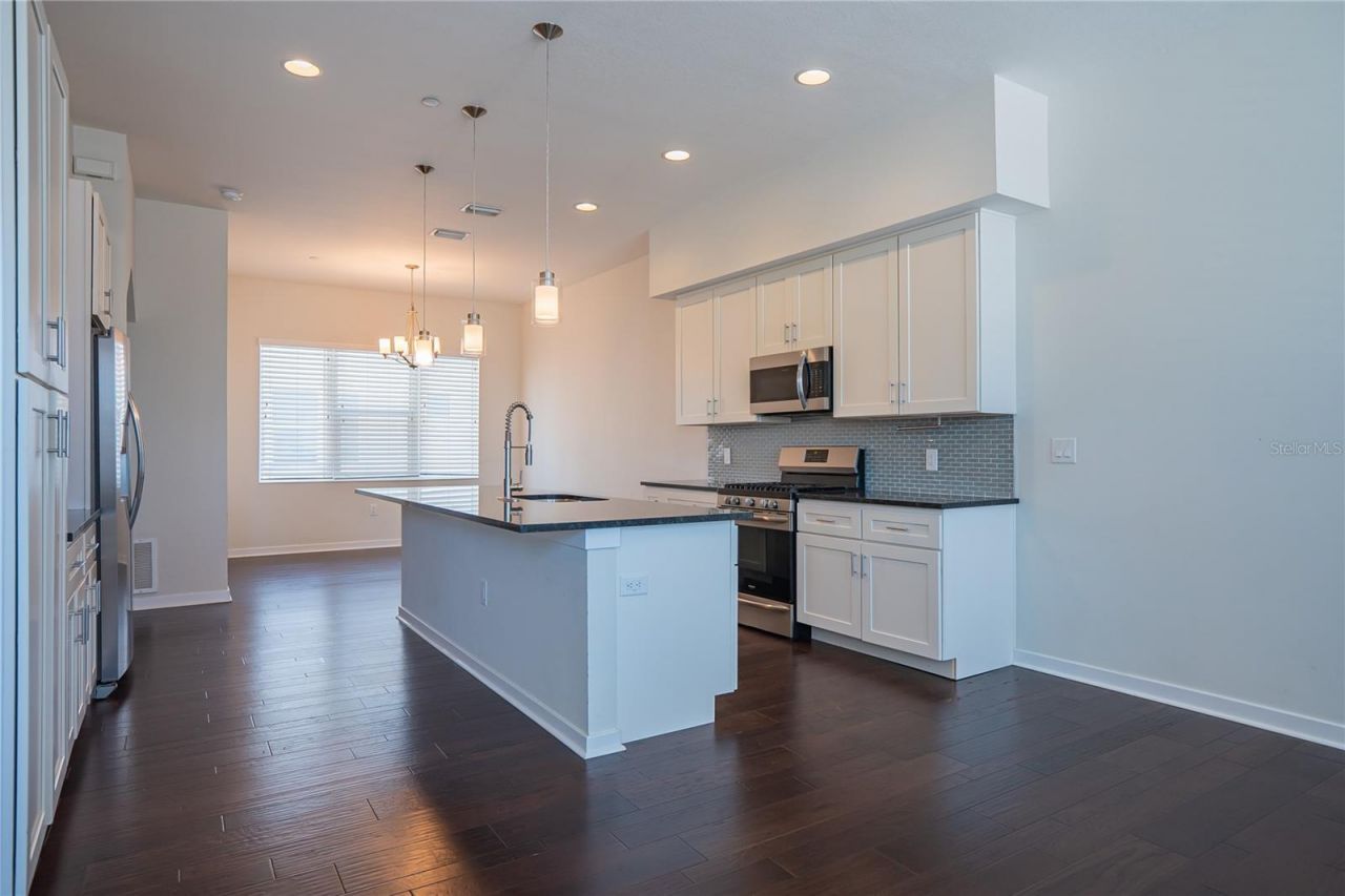 339 8th Street N, Saint Petersburg, FL 33701 Photo