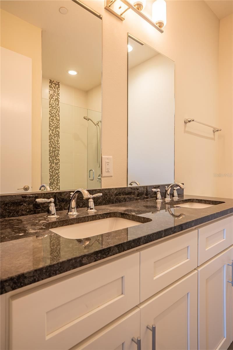 339 8th Street N, Saint Petersburg, FL 33701 Photo