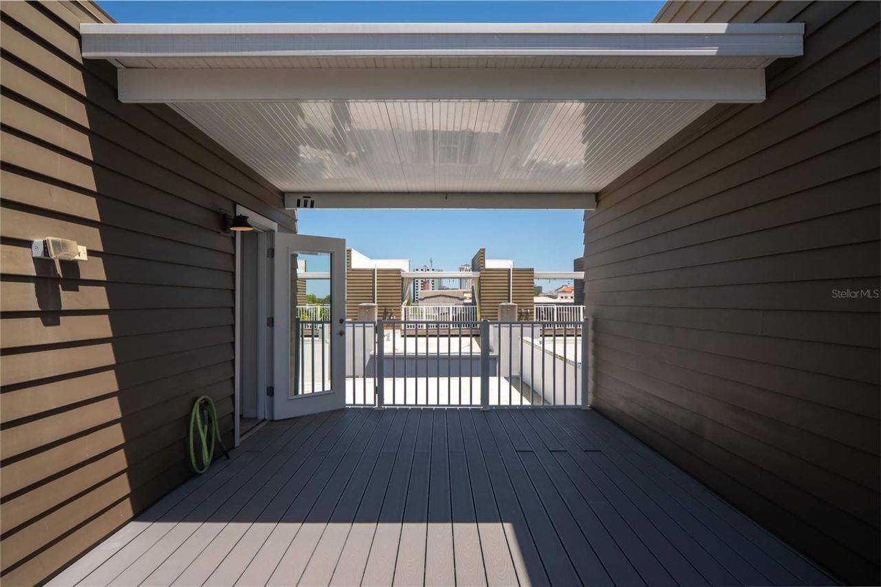339 8th Street N, Saint Petersburg, FL 33701 Photo