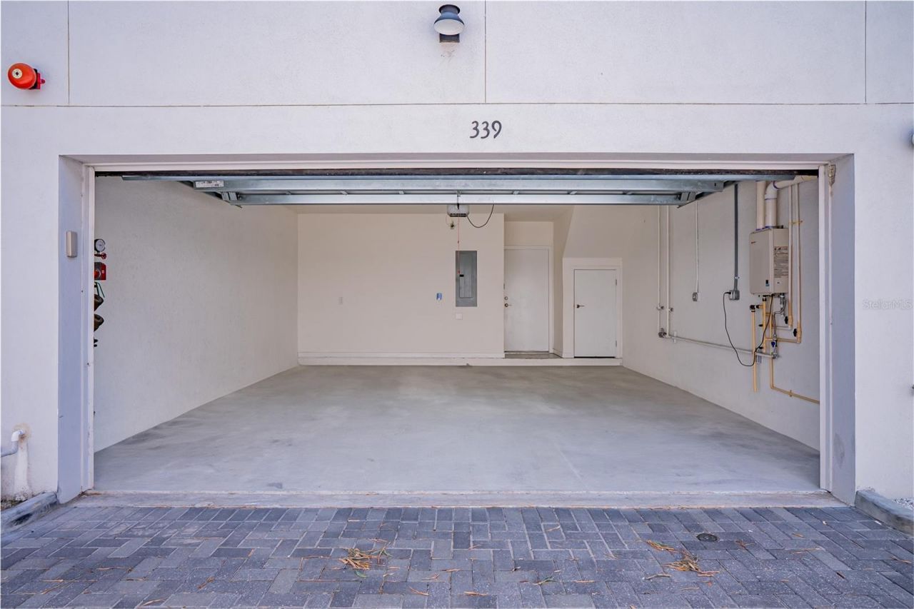 339 8th Street N, Saint Petersburg, FL 33701 Photo