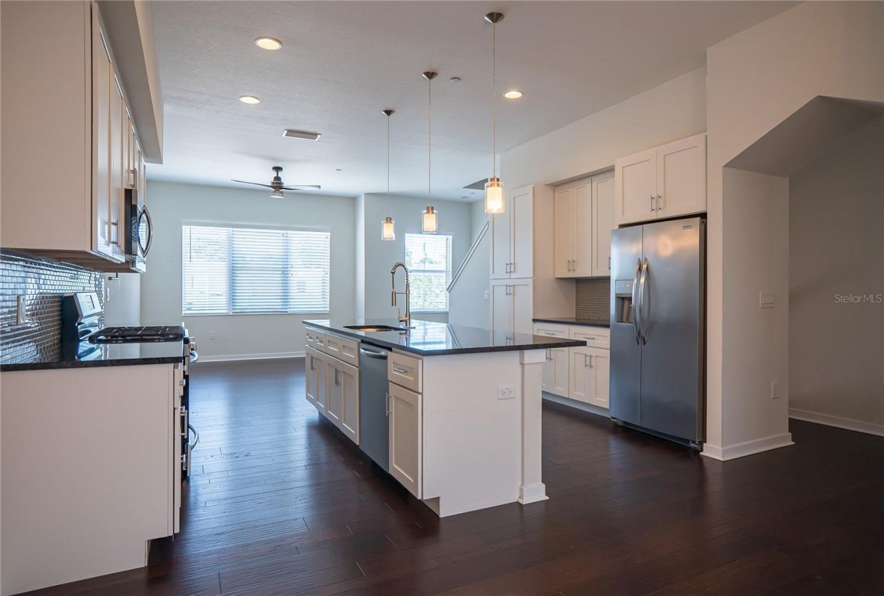 339 8th Street N, Saint Petersburg, FL 33701 Photo