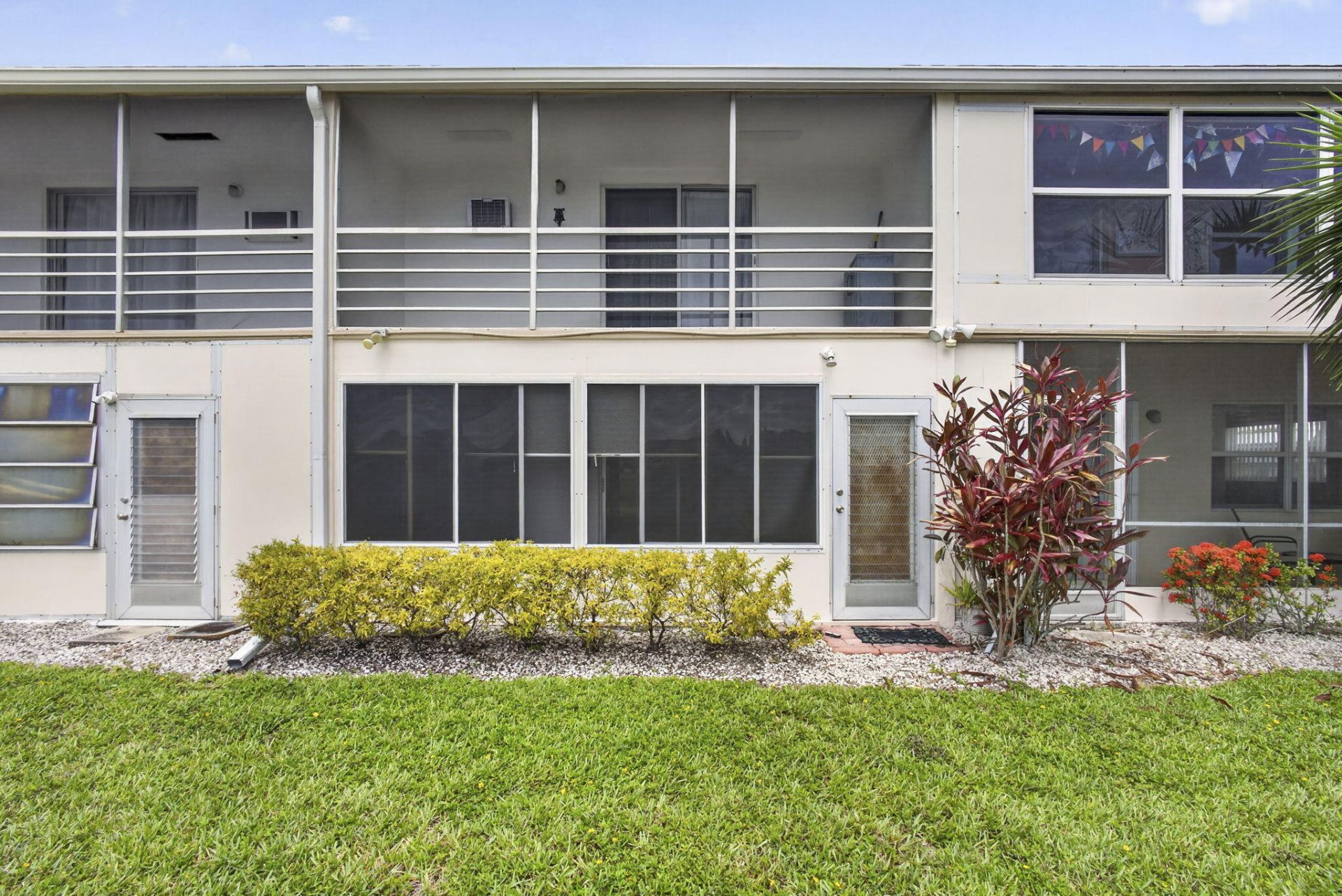 127 Chatham F, West Palm Beach, FL 33417 Photo