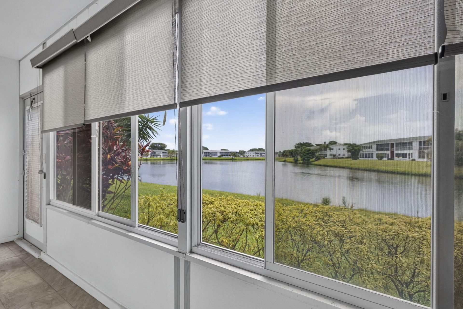 127 Chatham F, West Palm Beach, FL 33417 Photo