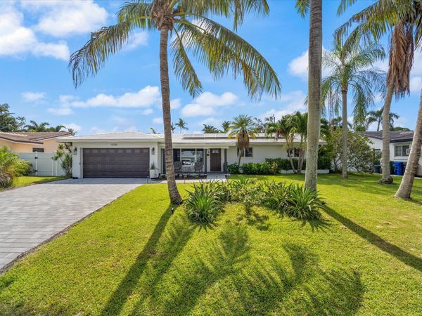 5750 NE 19th Terrace, Fort Lauderdale, FL 33308