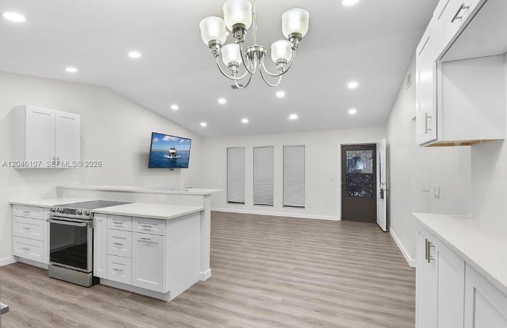 981 SW Bay State Rd , Port Saint Lucie, FL 34953 Photo