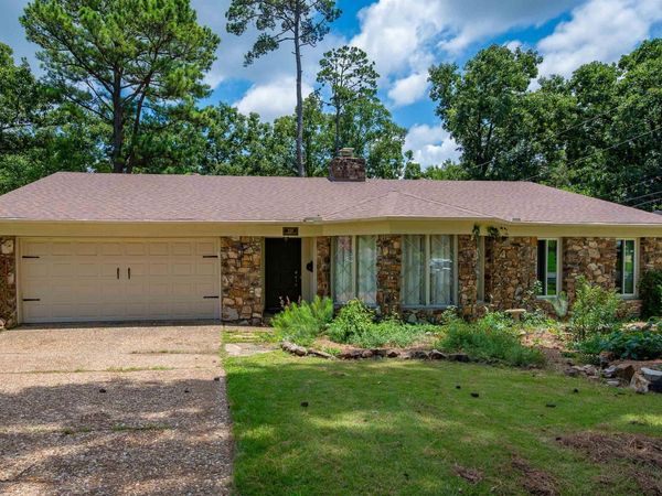 2215 Gunpowder Road, Little Rock, AR 72227