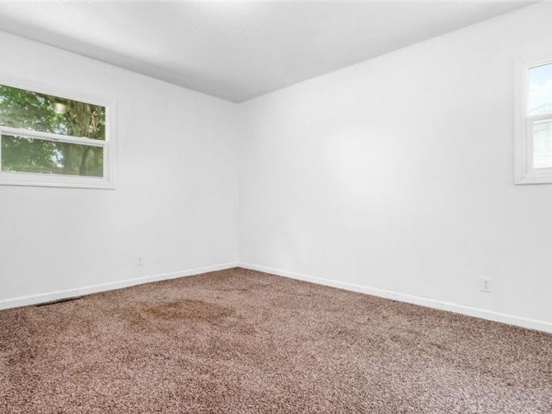 525 W Shields Street, Newark, OH 43055 Photo 13