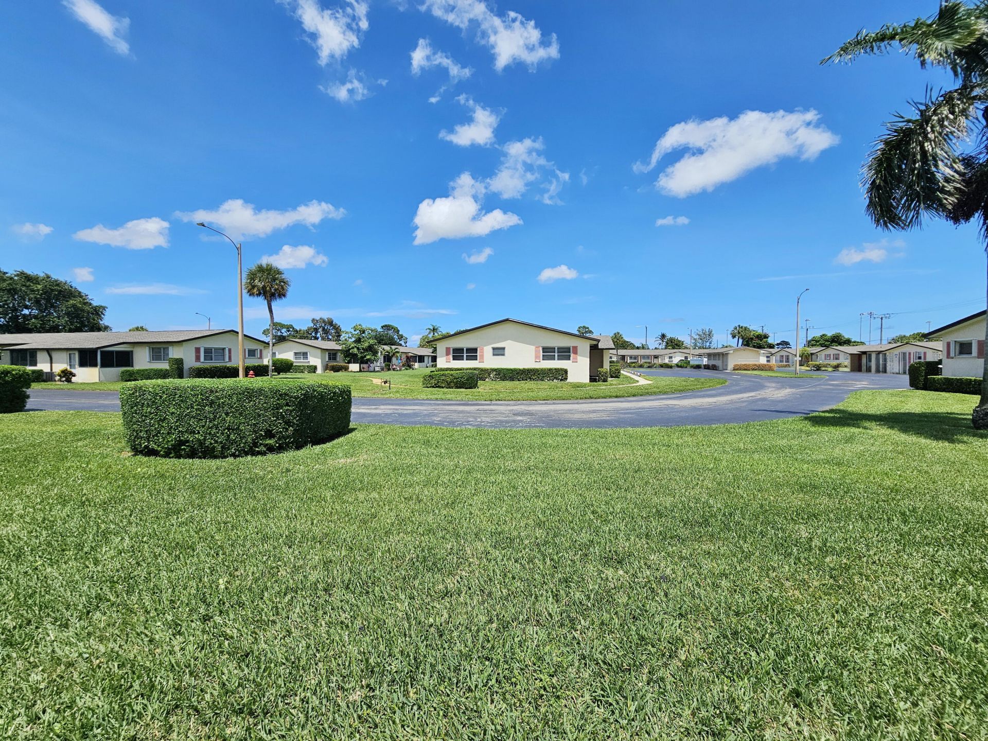 2966 Ashley Drive E, Unit F, West Palm Beach, FL 33415 Photo