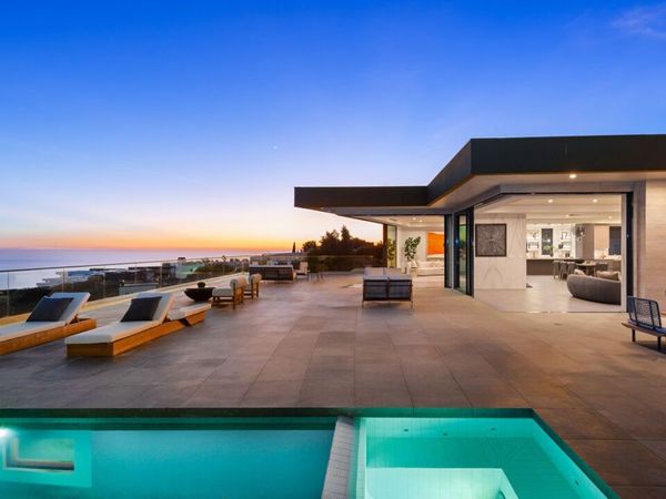16680 Charmel Lane, Pacific Palisades, CA 90272
