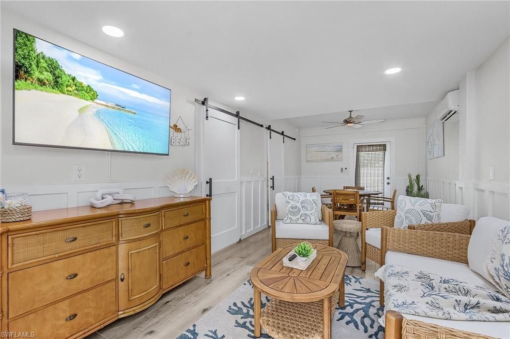 197 Madison Ct , Fort Myers Beach, FL 33931 Photo
