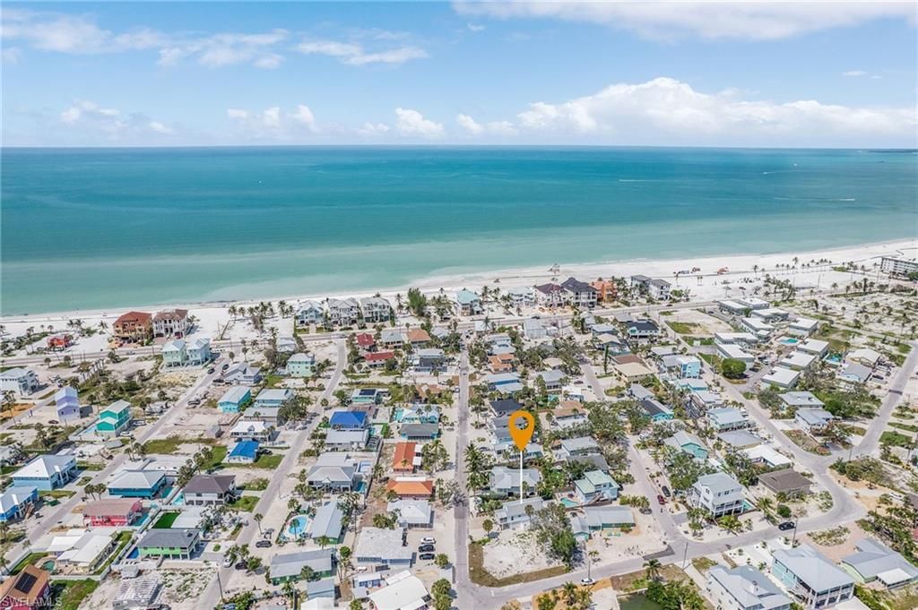 197 Madison Ct , Fort Myers Beach, FL 33931 Photo