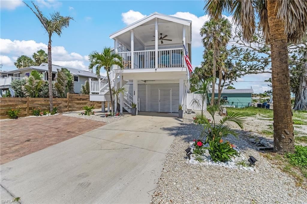 197 Madison Ct , Fort Myers Beach, FL 33931 Photo