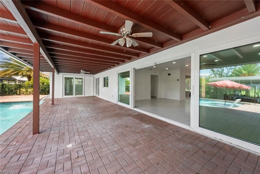 1040 Edgemere Dr, Fort Myers, FL 33919 Photo