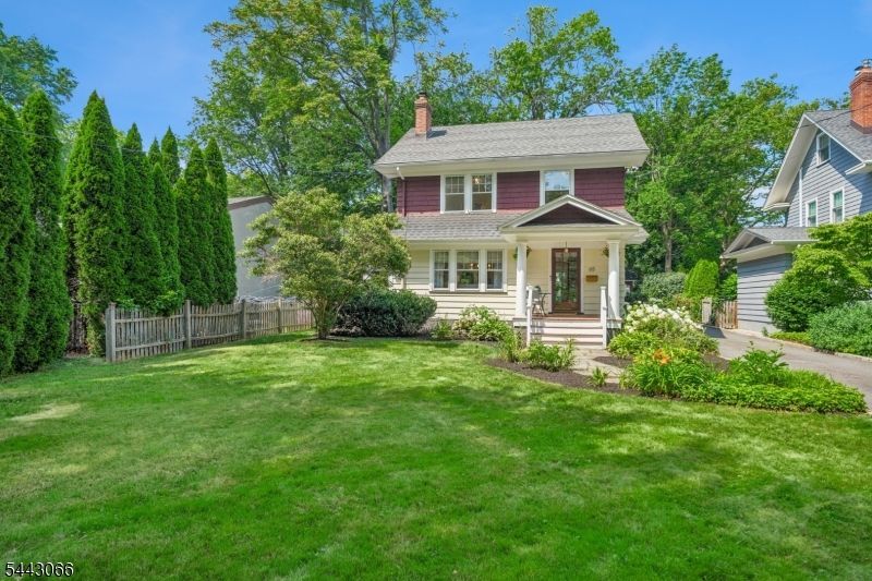 65 Tuscan Rd, Maplewood, NJ 07040 Main Photo