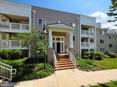 4121 S FOUR MILE RUN DRIVE, Unit 101, ARLINGTON, VA 22204