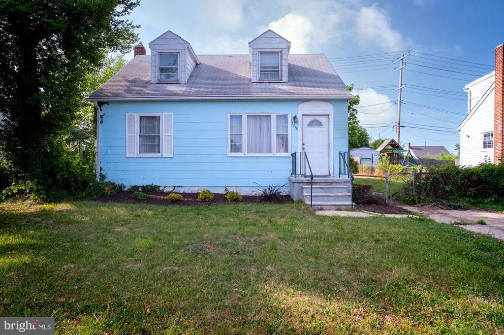 2218 Gaylawn Drive, Baltimore, MD 21227 Main Photo